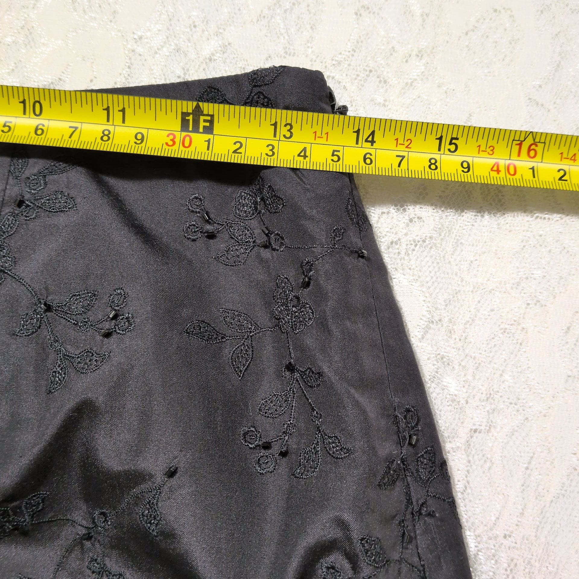 Ann Taylor Silk Embroidered Pencil Skirt