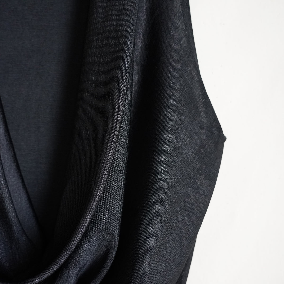 Arden B Black Cowl Neck Sleeveless Top | Y2K | XSmall