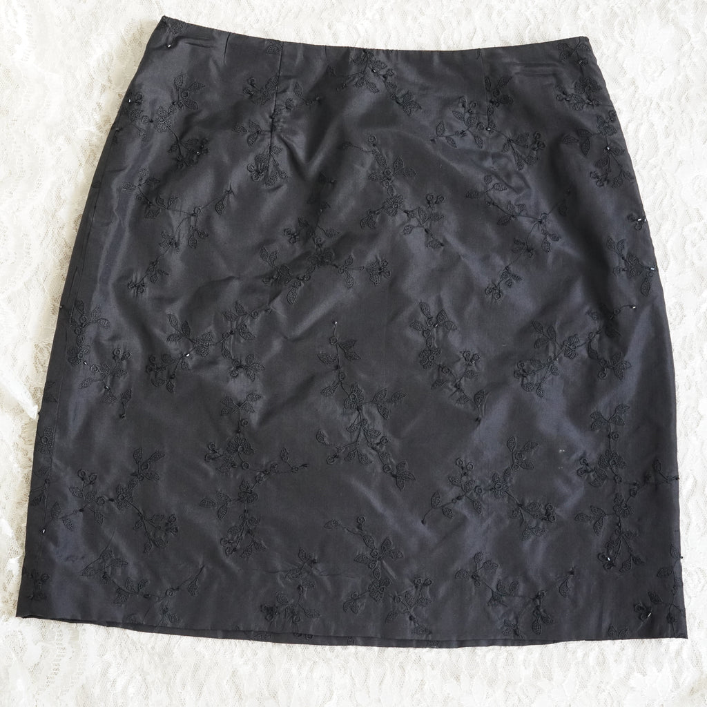 Ann Taylor Silk Embroidered Pencil Skirt