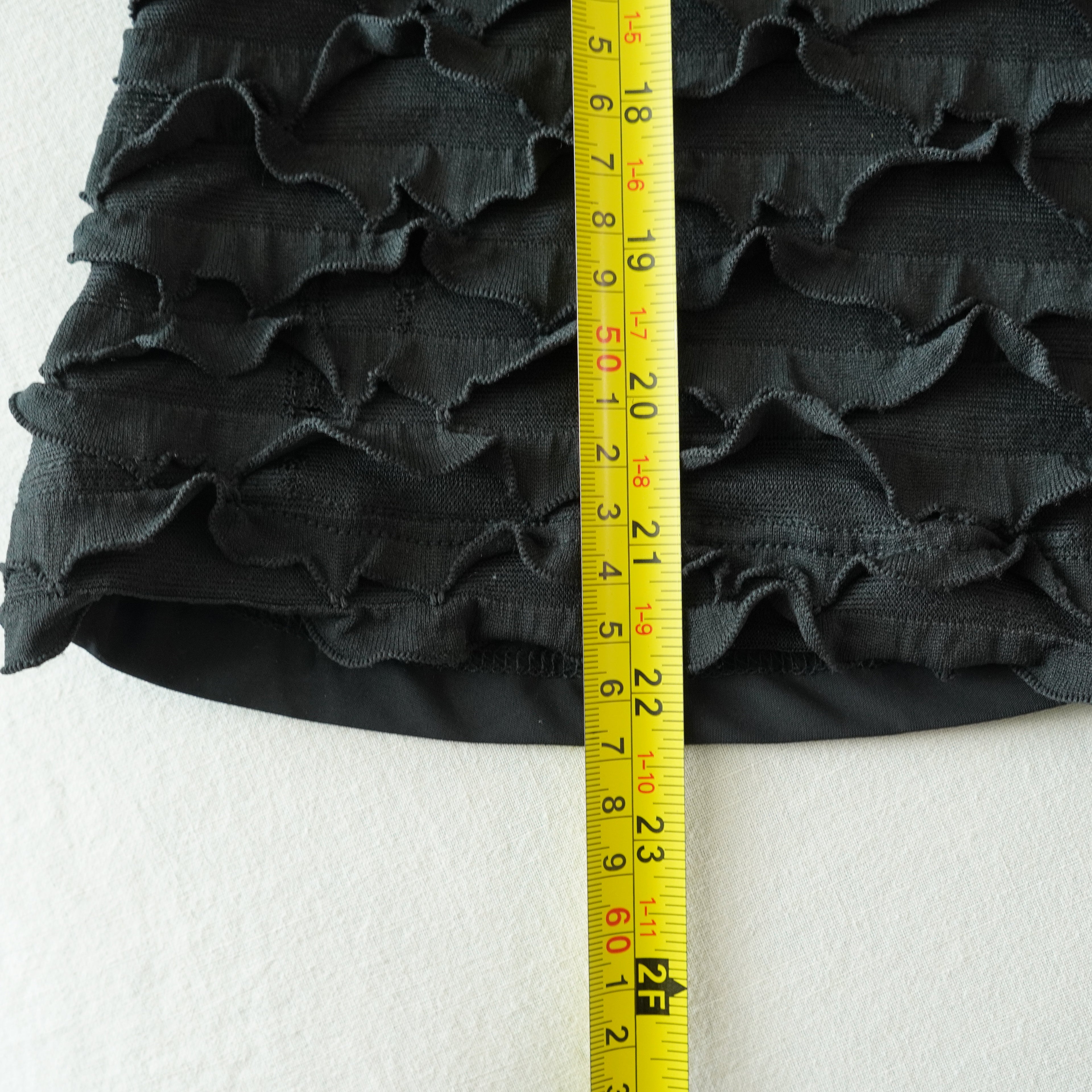 Y2K Lipstick Black Ruffle Halter Top | Y2K | Small