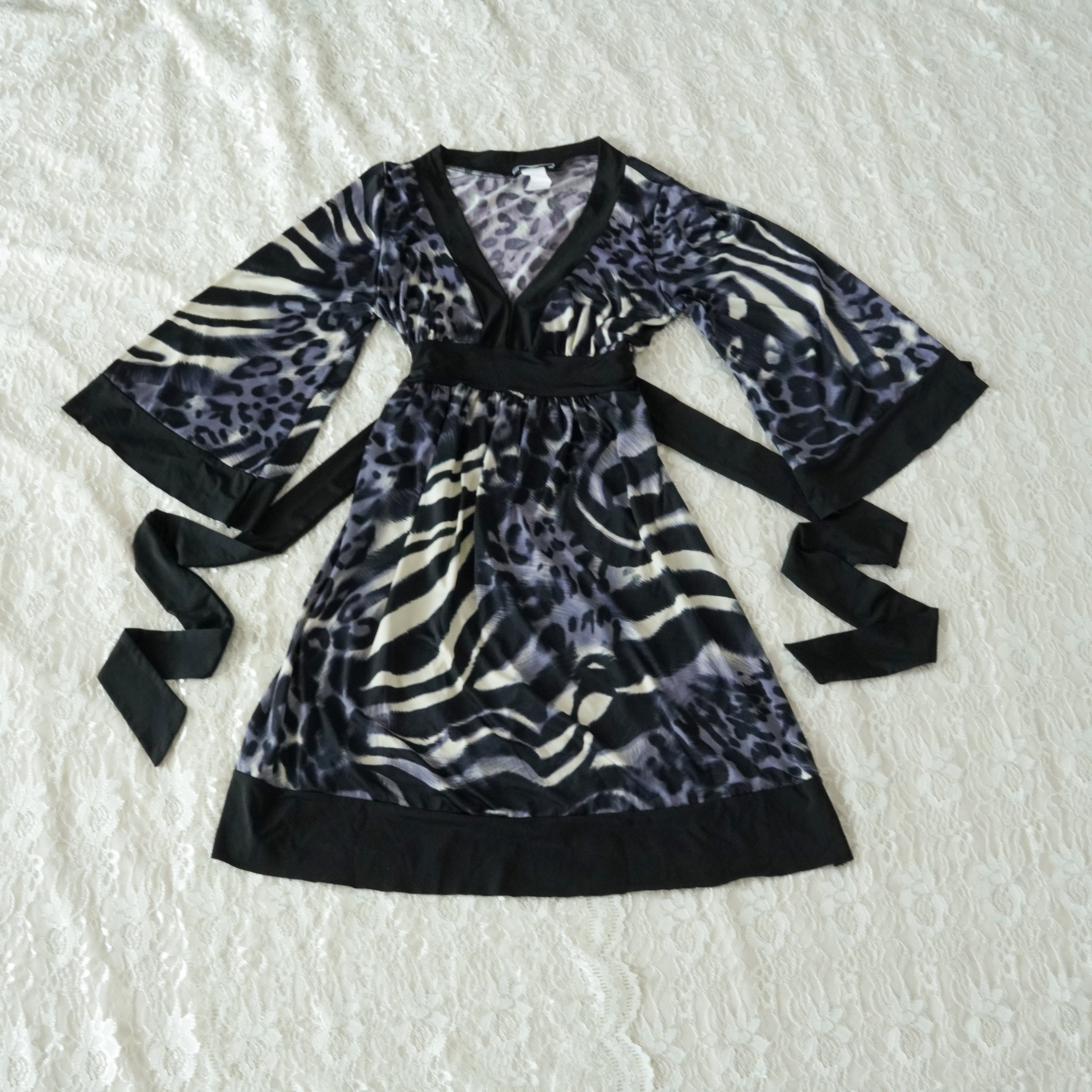 Body Central Animal Print Bell Sleeve Mini Dress | Empire Waist | Made in USA | Medium