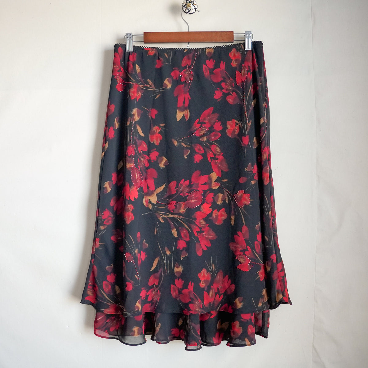 Vintage Y2K JM Collection Floral Chiffon Midi Skirt 10P Beaded Ruffle Black Red