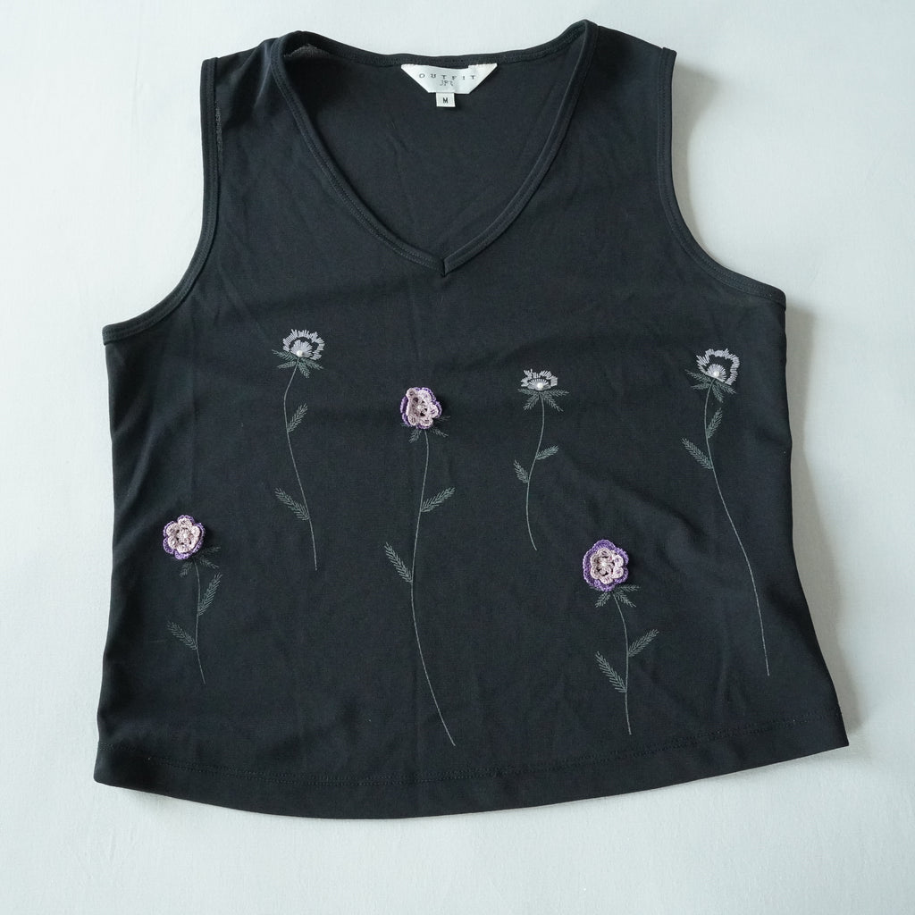 Outfit JPR Floral Embroidered Appliqué Tank Top | Y2K | Medium