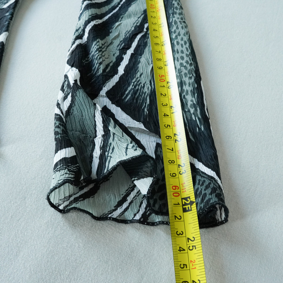Alberto Makali Abstract Print Ring Detail Bell Sleeve Blouse | Y2K | Small