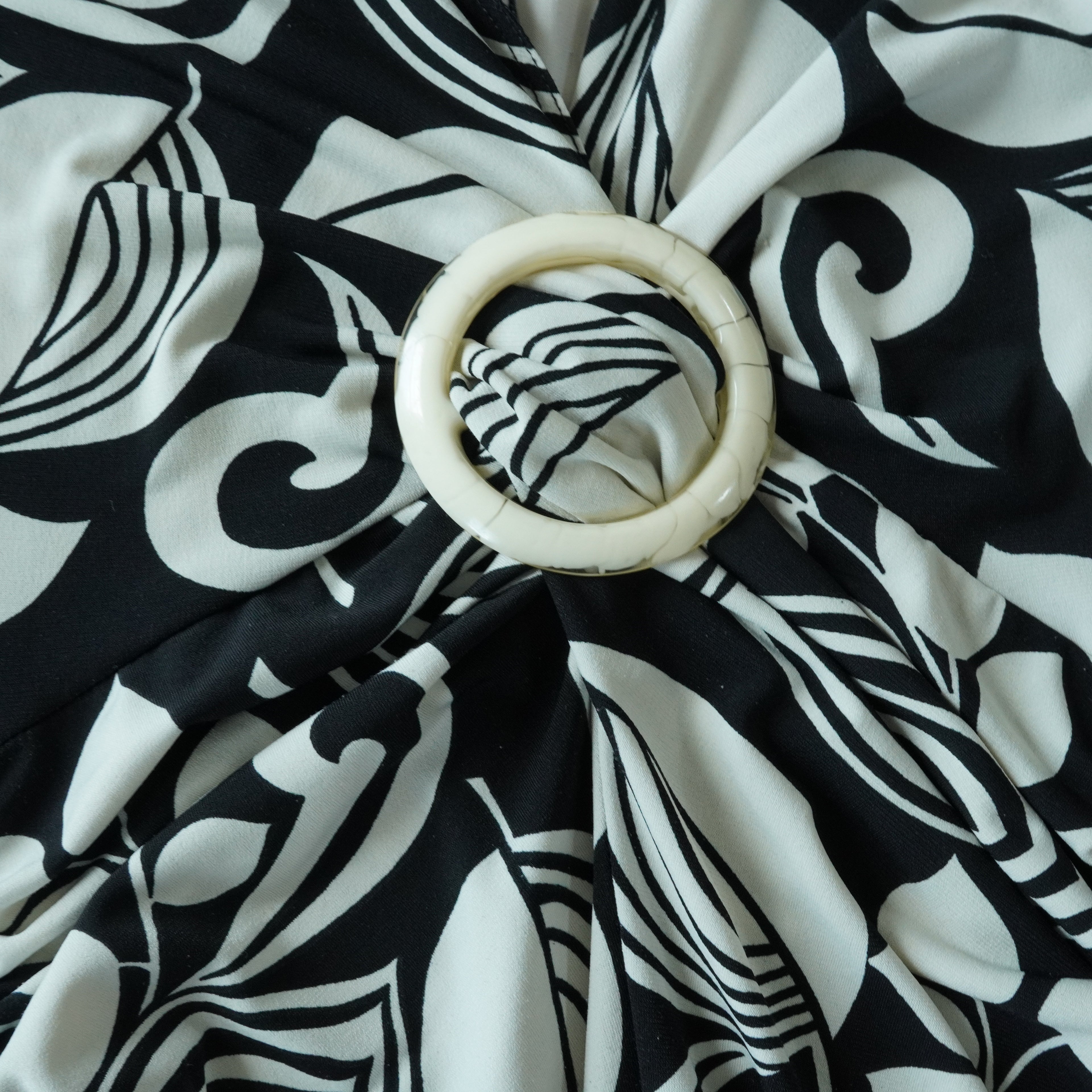 OXOXO Black & White Abstract Ring Accent Midi Dress | Made in USA | Size S