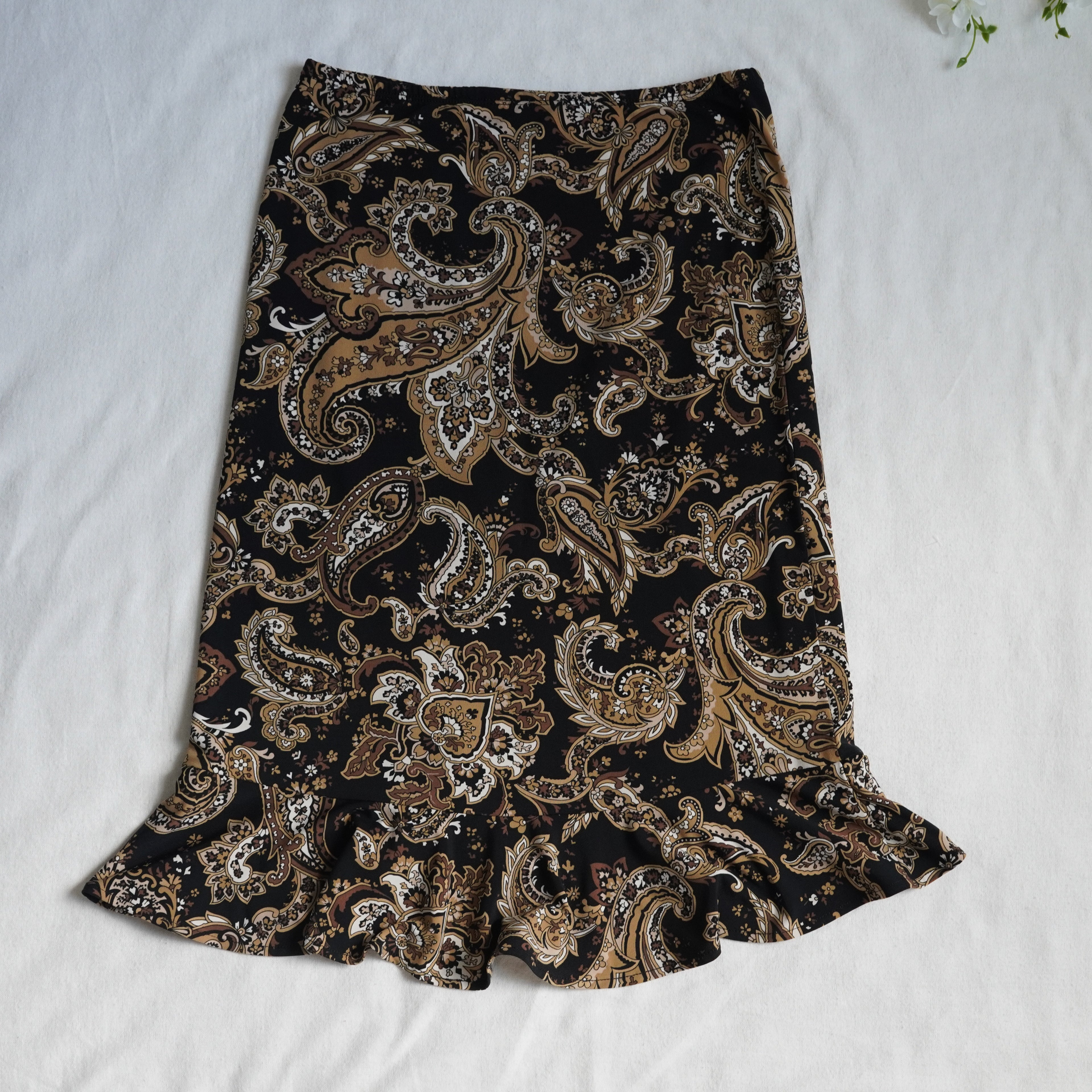 BCBGMAXAZRIA Paisley Ruffle Hem Midi Skirt | XS