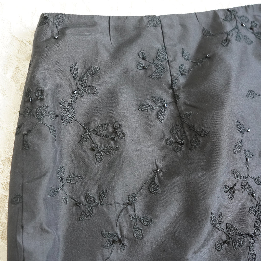 Ann Taylor Silk Embroidered Pencil Skirt