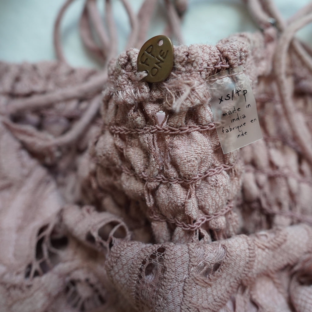 Free People Dusty Rose Lace Crochet Ruffle Cami | XS
