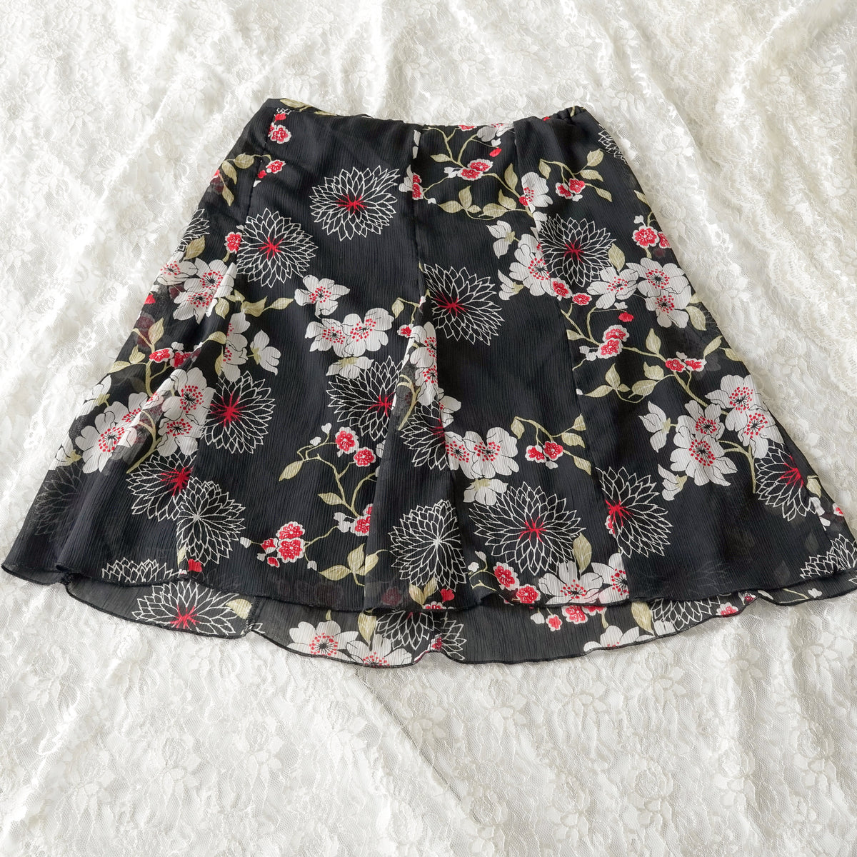 Vintage Dressbarn Floral Chiffon Skirt | Vintage | Small