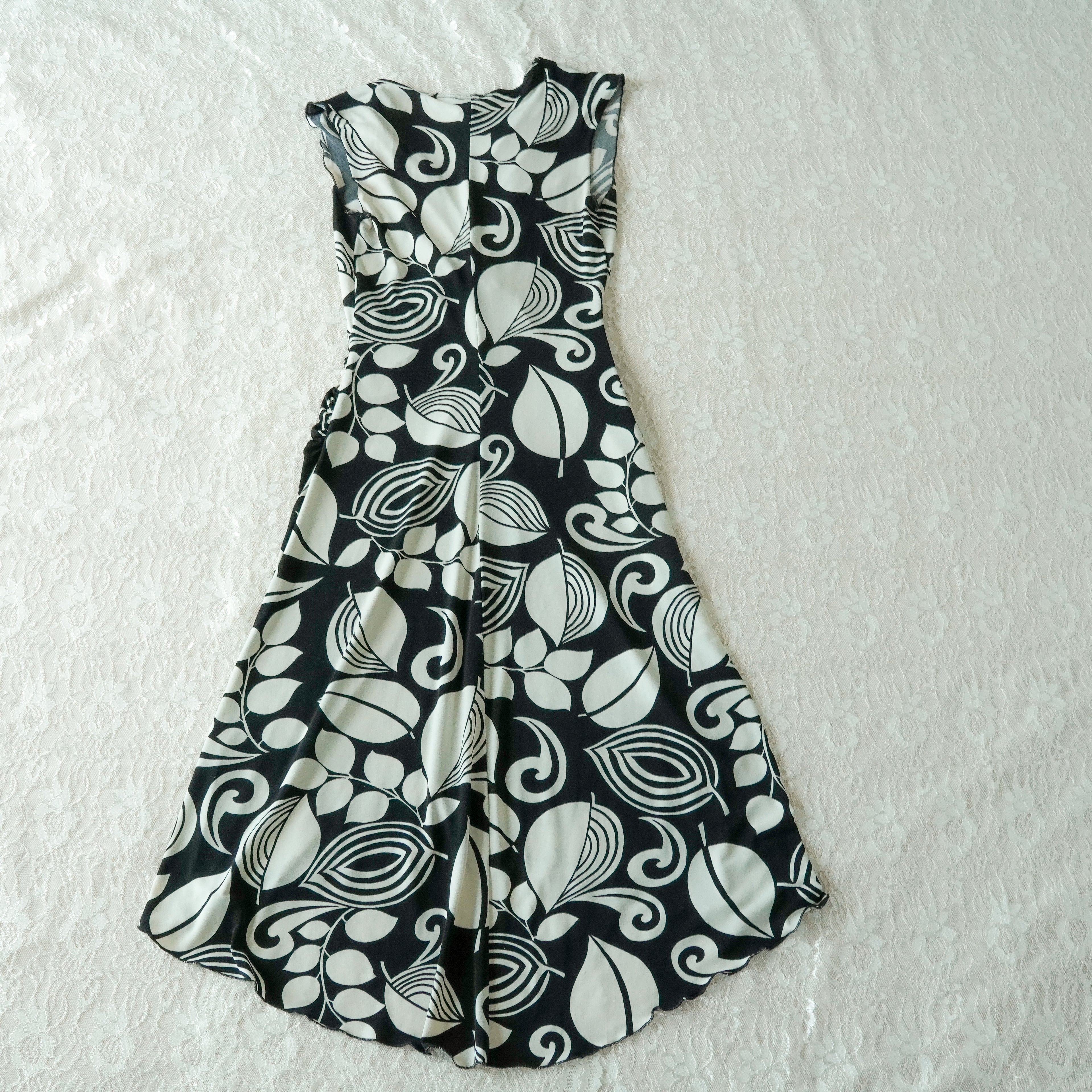 OXOXO Black & White Abstract Ring Accent Midi Dress | Made in USA | Size S