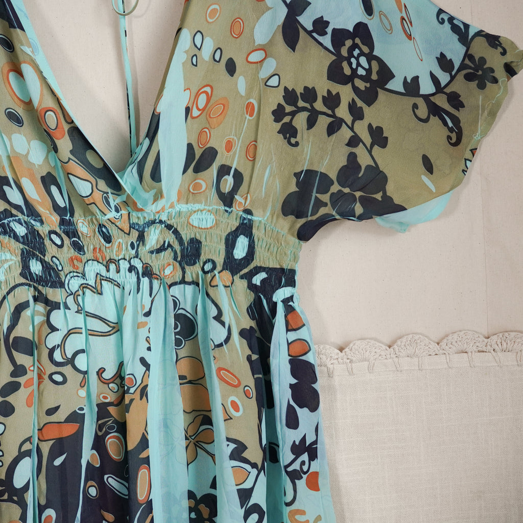 Unique Spectrum Floral Blouse | Y2K | Medium