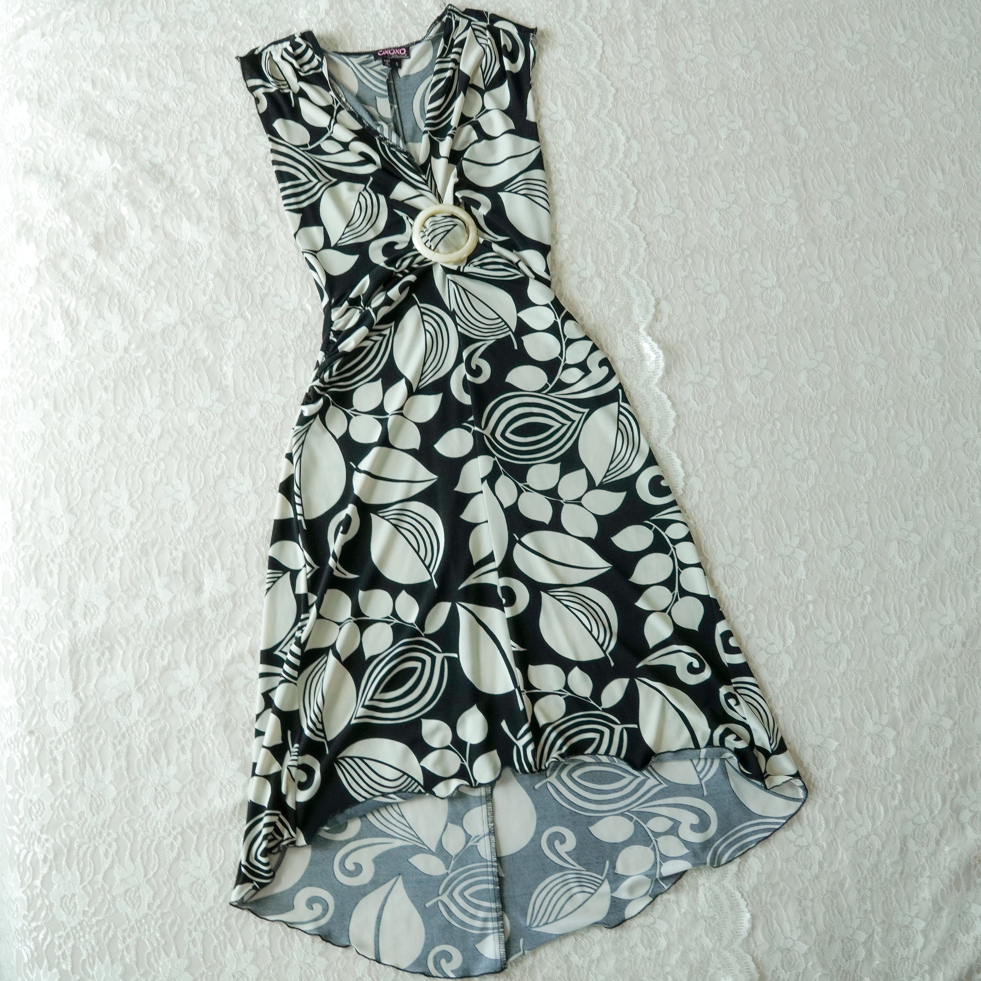 OXOXO Black & White Abstract Ring Accent Midi Dress | Made in USA | Size S