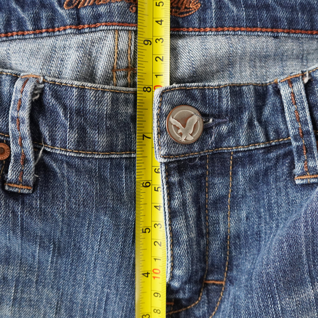 American Eagle Embroidered Sequin Low Rise Bootcut Jeans | Y2K |Size 6