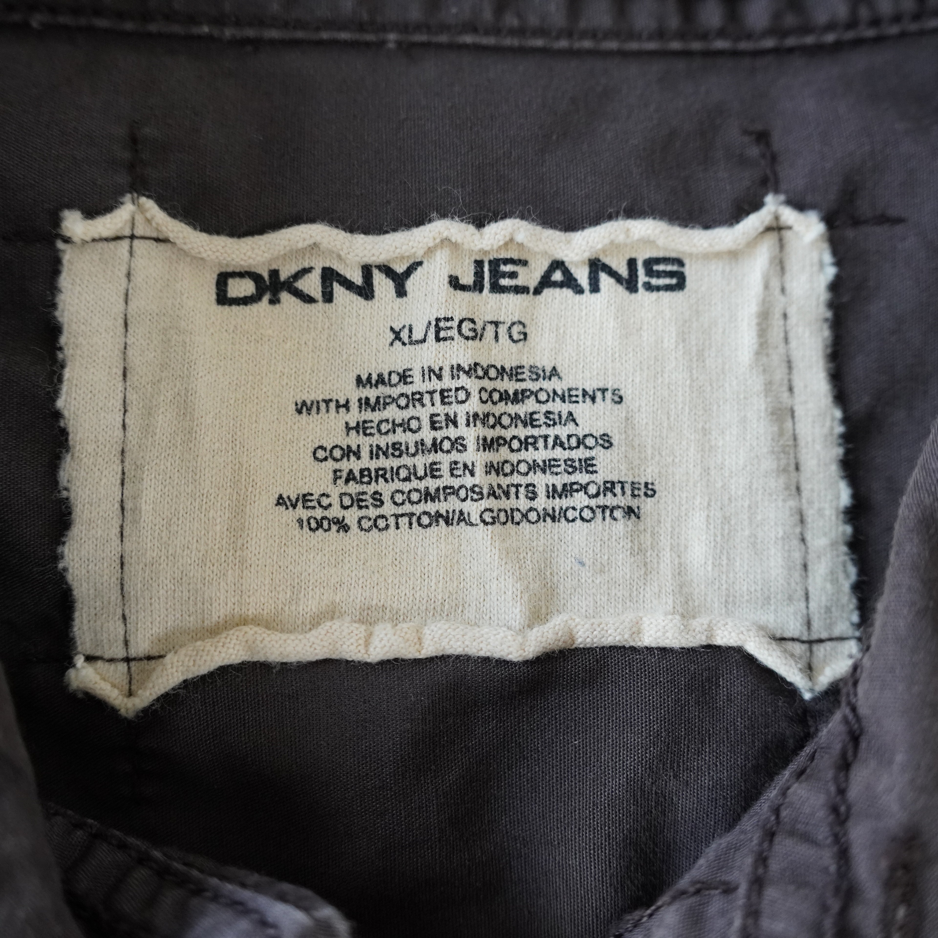 DKNY long-sleeve button | Y2K | XLarge