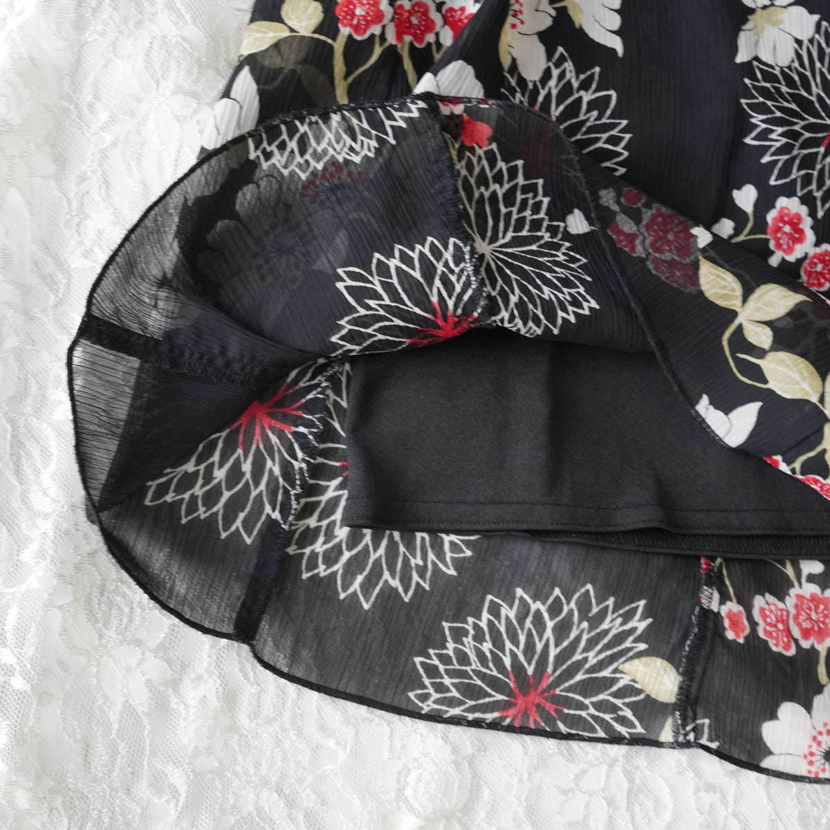Vintage Dressbarn Floral Chiffon Skirt | Vintage | Small