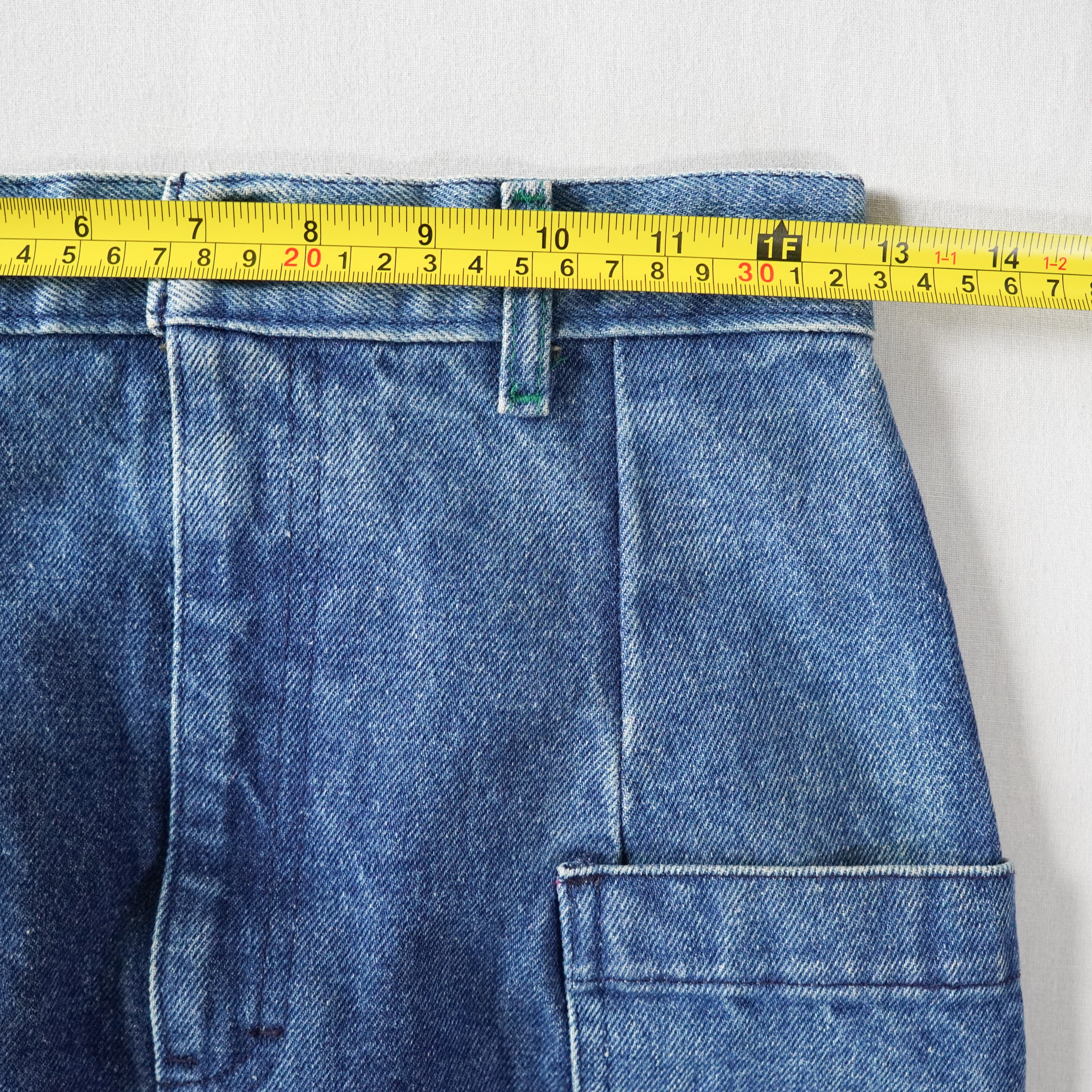 Calvin Klein High-Waisted Denim Midi Pencil Skirt | Vintage | Size 5/27