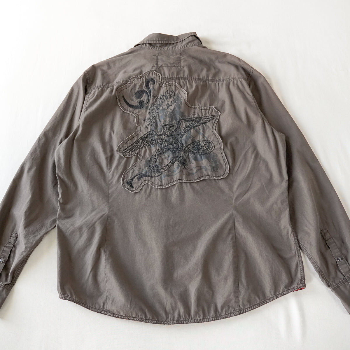 DKNY long-sleeve button | Y2K | XLarge