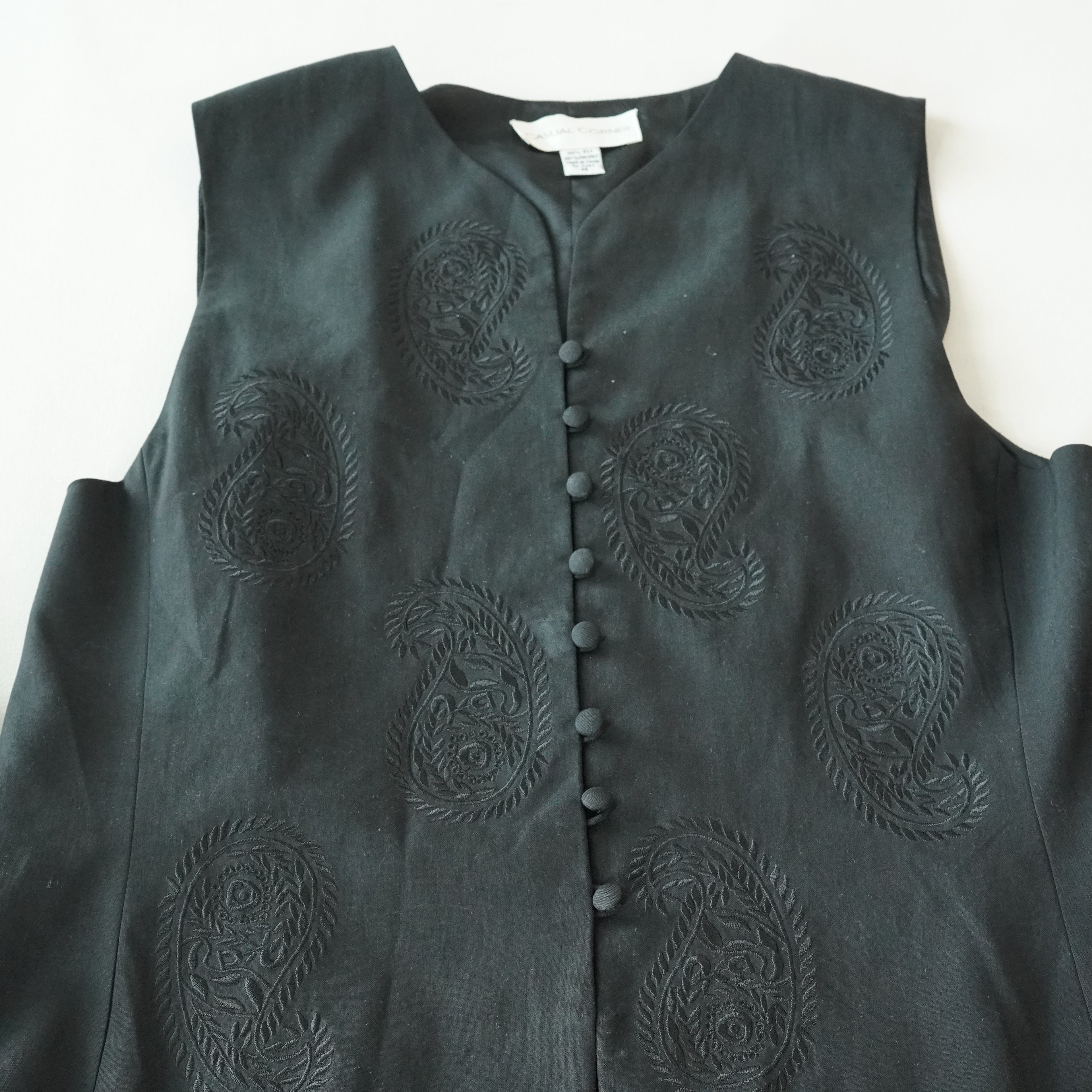 Casual Corner 100% Silk Black Paisley Vest | Vintage | Medium