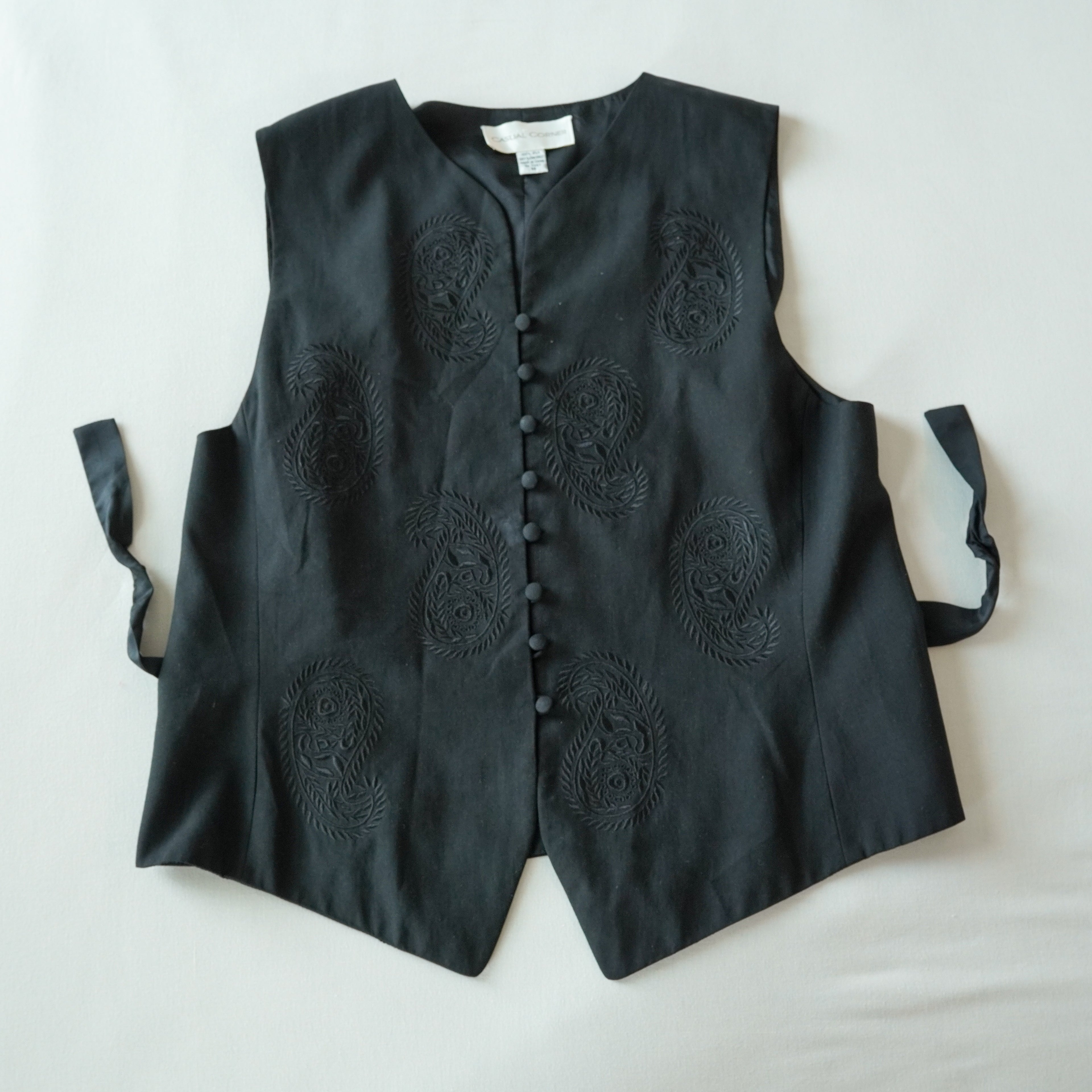 Casual Corner 100% Silk Black Paisley Vest | Vintage | Medium