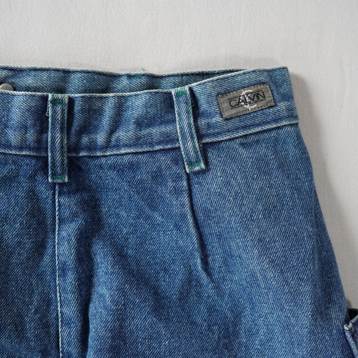 Calvin Klein High-Waisted Denim Midi Pencil Skirt | Vintage | Size 5/27