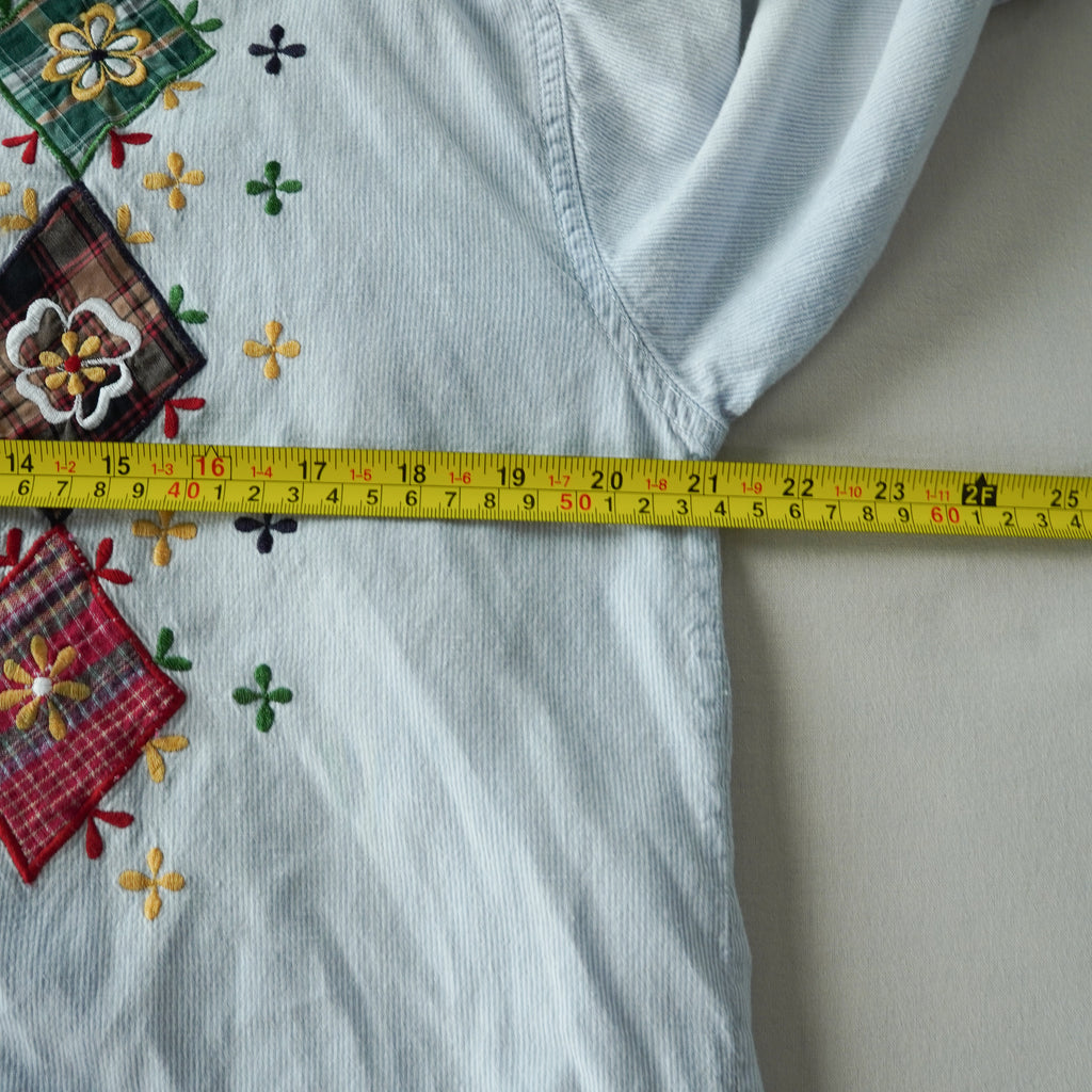 Vintage 90s New Directions Embroidered Patchwork Denim Collar Button-Up Shirt | Medium