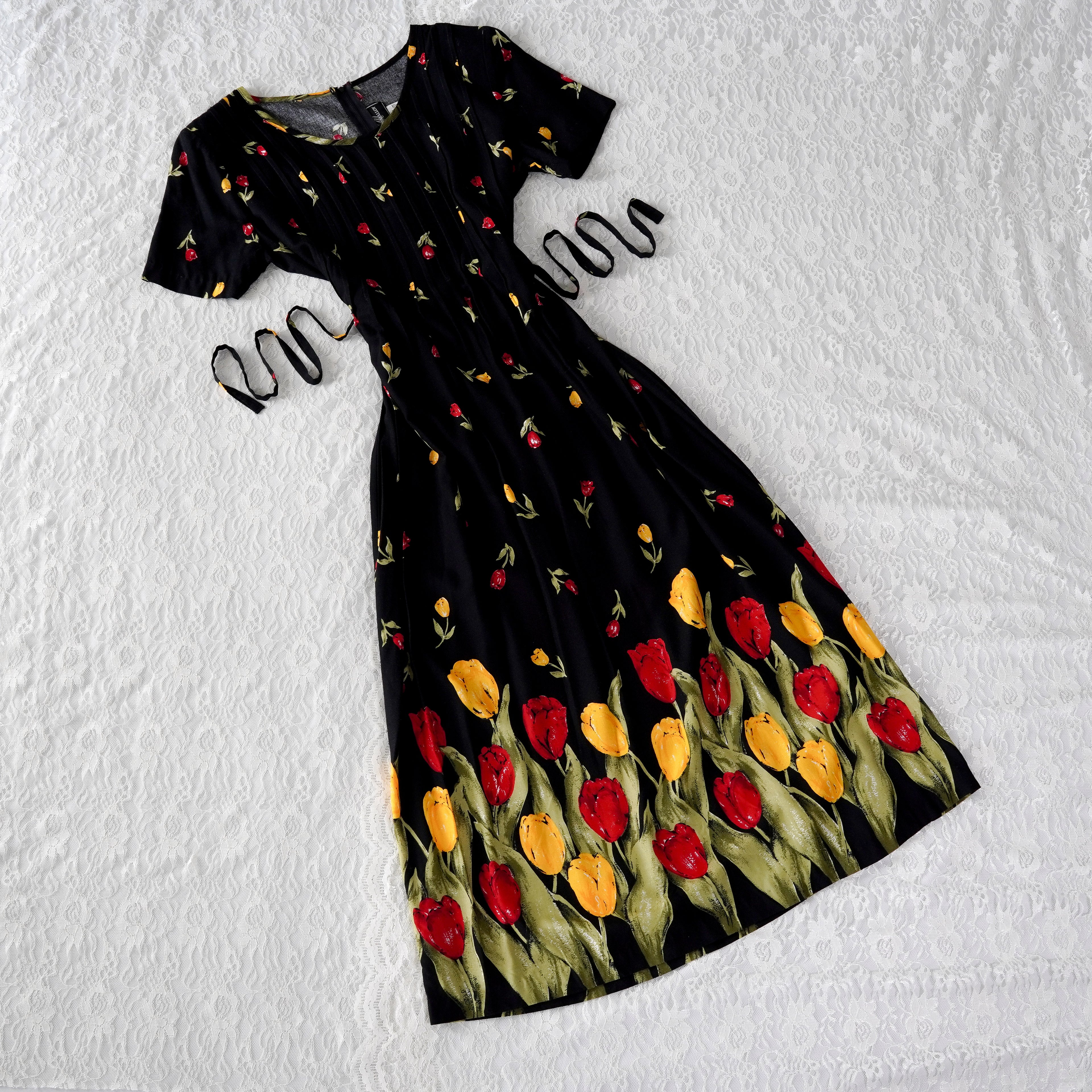 Molly Malloy Black Tulip Floral Maxi Dress | Size 14
