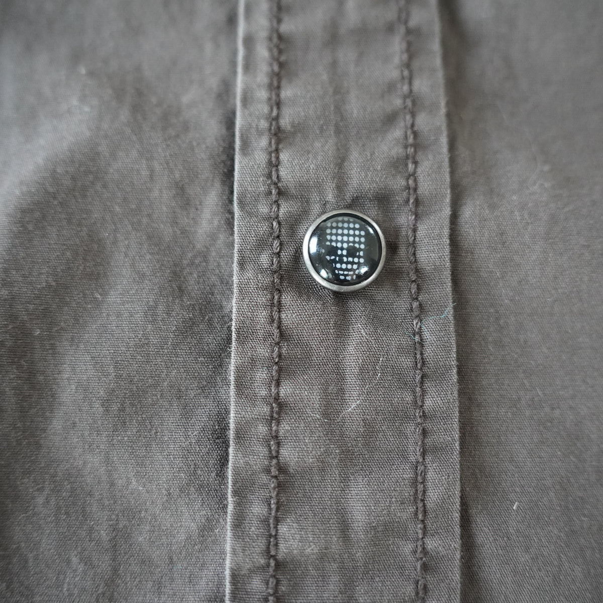 DKNY long-sleeve button | Y2K | XLarge