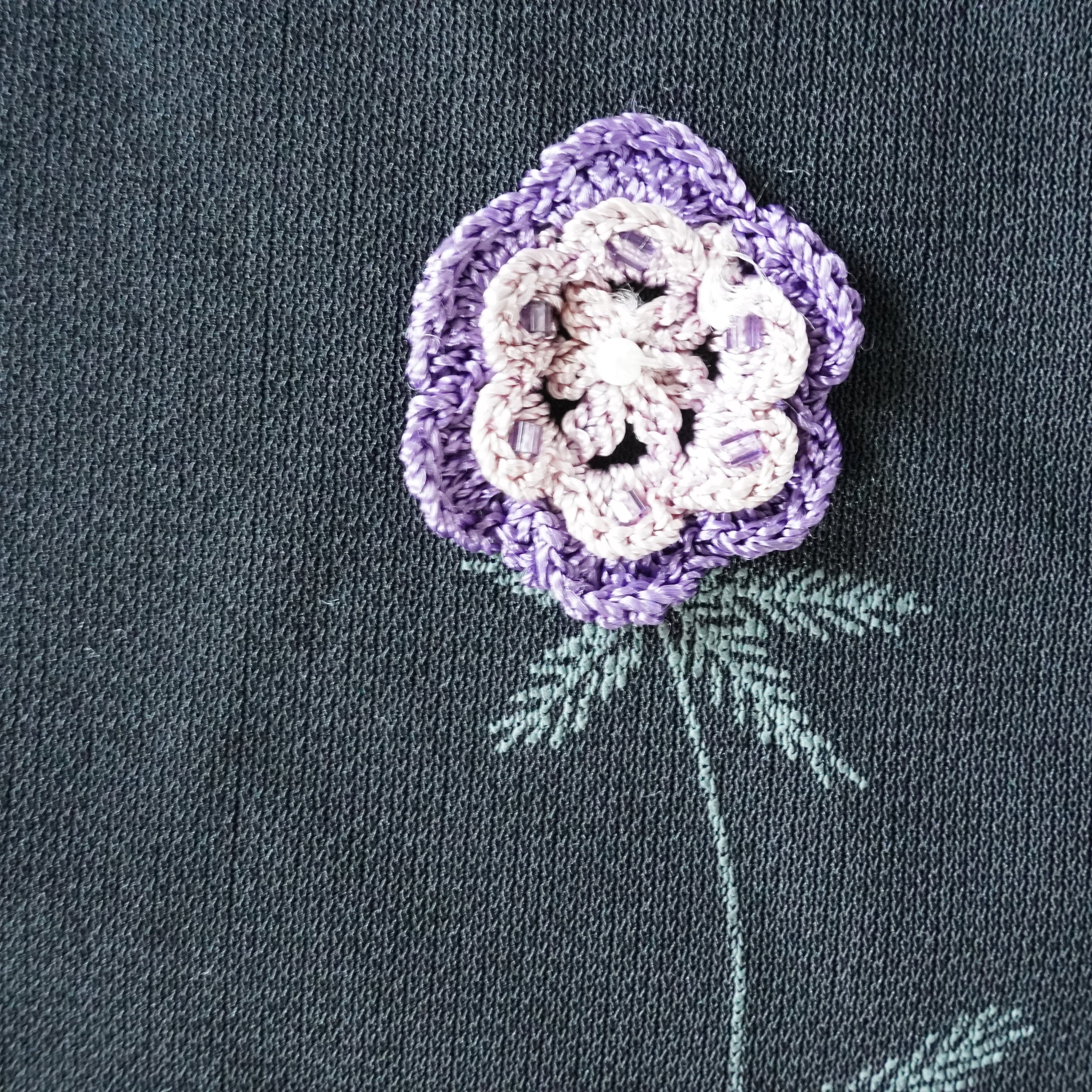 Outfit JPR Floral Embroidered Appliqué Tank Top | Y2K | Medium