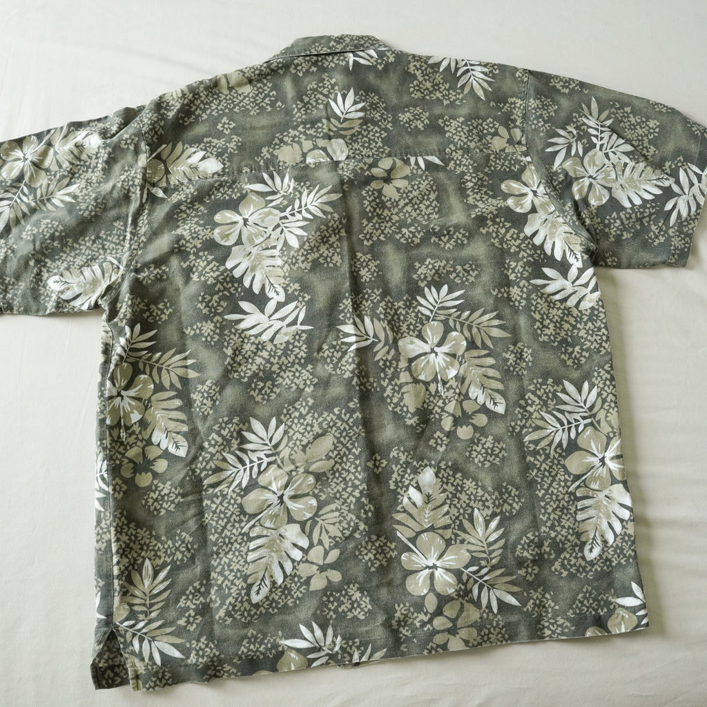 Vintage Bugle Boy Hawaiian Camp Shirt Gray Floral Ramie Cotton Button-Up | XL